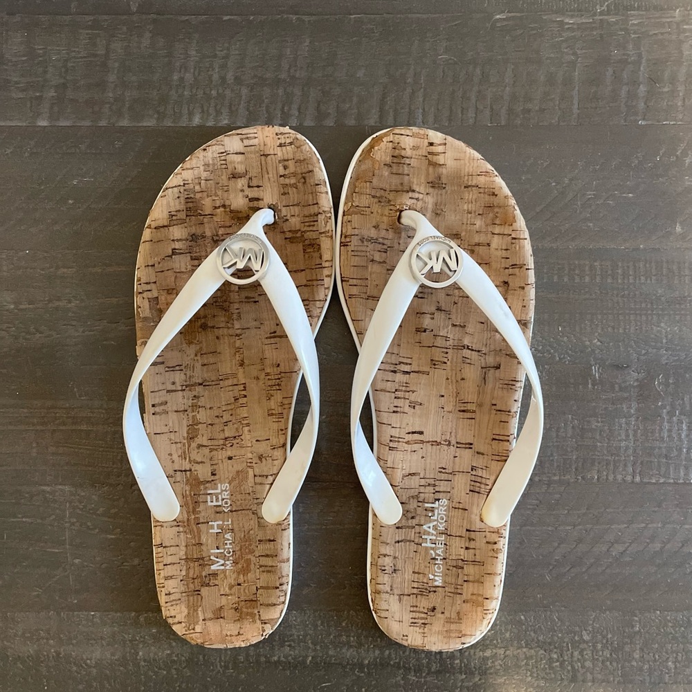 Michael Kors Flip Flop Thong Sandal White Size 8